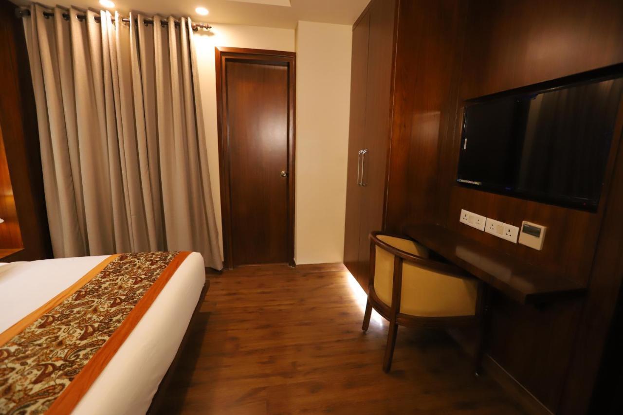 Ip Royal - 3*